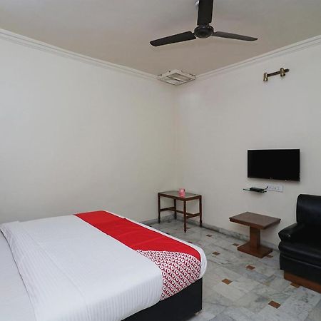 Oyo Hotel Ashoka International Kanpur Ngoại thất bức ảnh