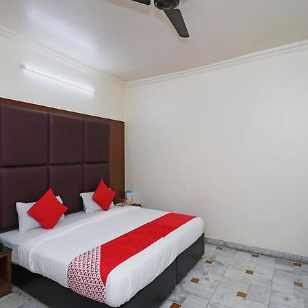 Oyo Hotel Ashoka International Kanpur Ngoại thất bức ảnh