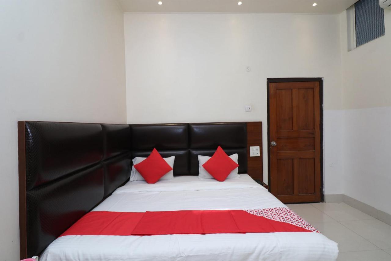 Oyo Hotel Ashoka International Kanpur Ngoại thất bức ảnh