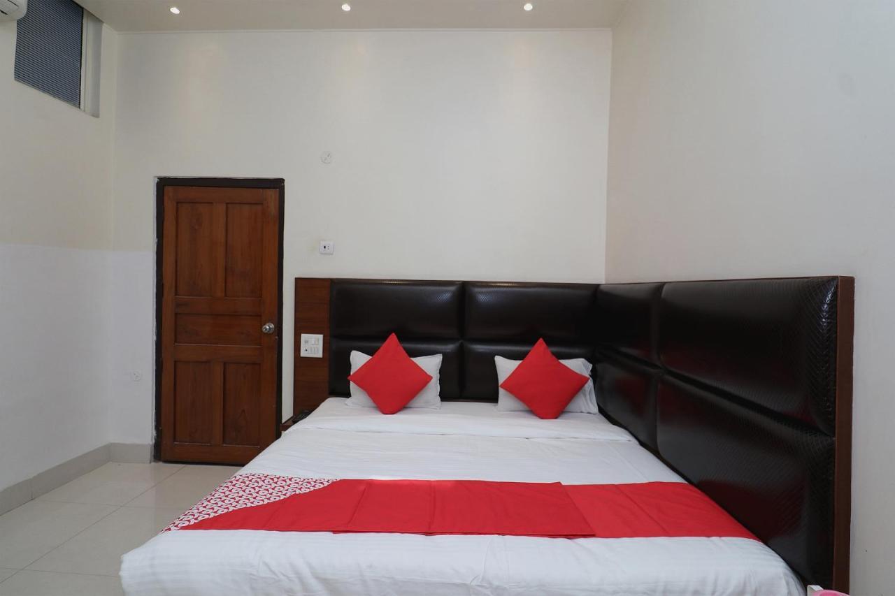Oyo Hotel Ashoka International Kanpur Ngoại thất bức ảnh